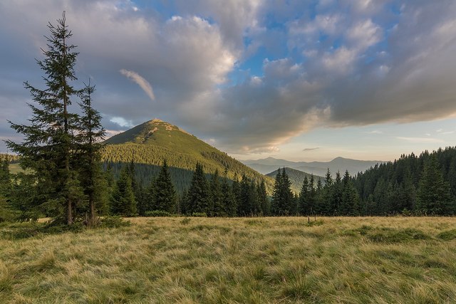 Гора Хом'як фото