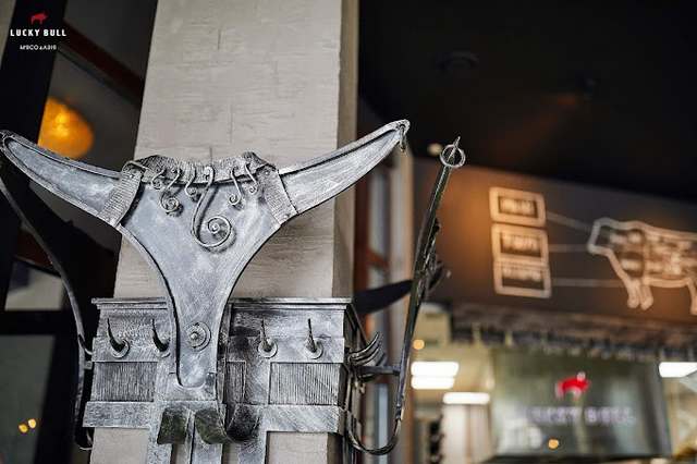 Буковель ресторан Lucky Bull